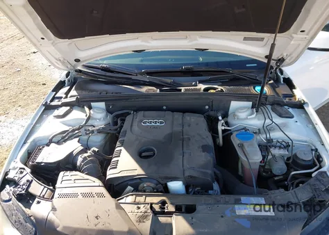 2012 Audi A4 2.0T Premium z USA, uszkodzony, nr VIN WAUAFAFL7CA117807